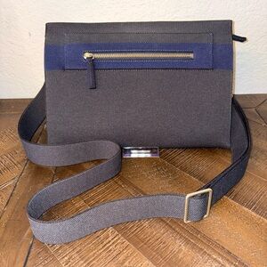 Rothy’s Dual - Zip Crossbody NWOT